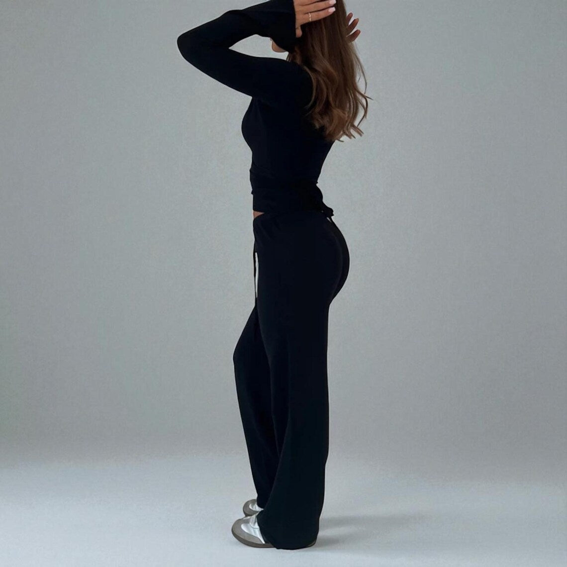 2 Piece Lounge Set for Women – V Neck Long Sleeve Top & Elastic Waist Pants | Casual Fall Outfit | Crop Top Tracksuit Loungewear