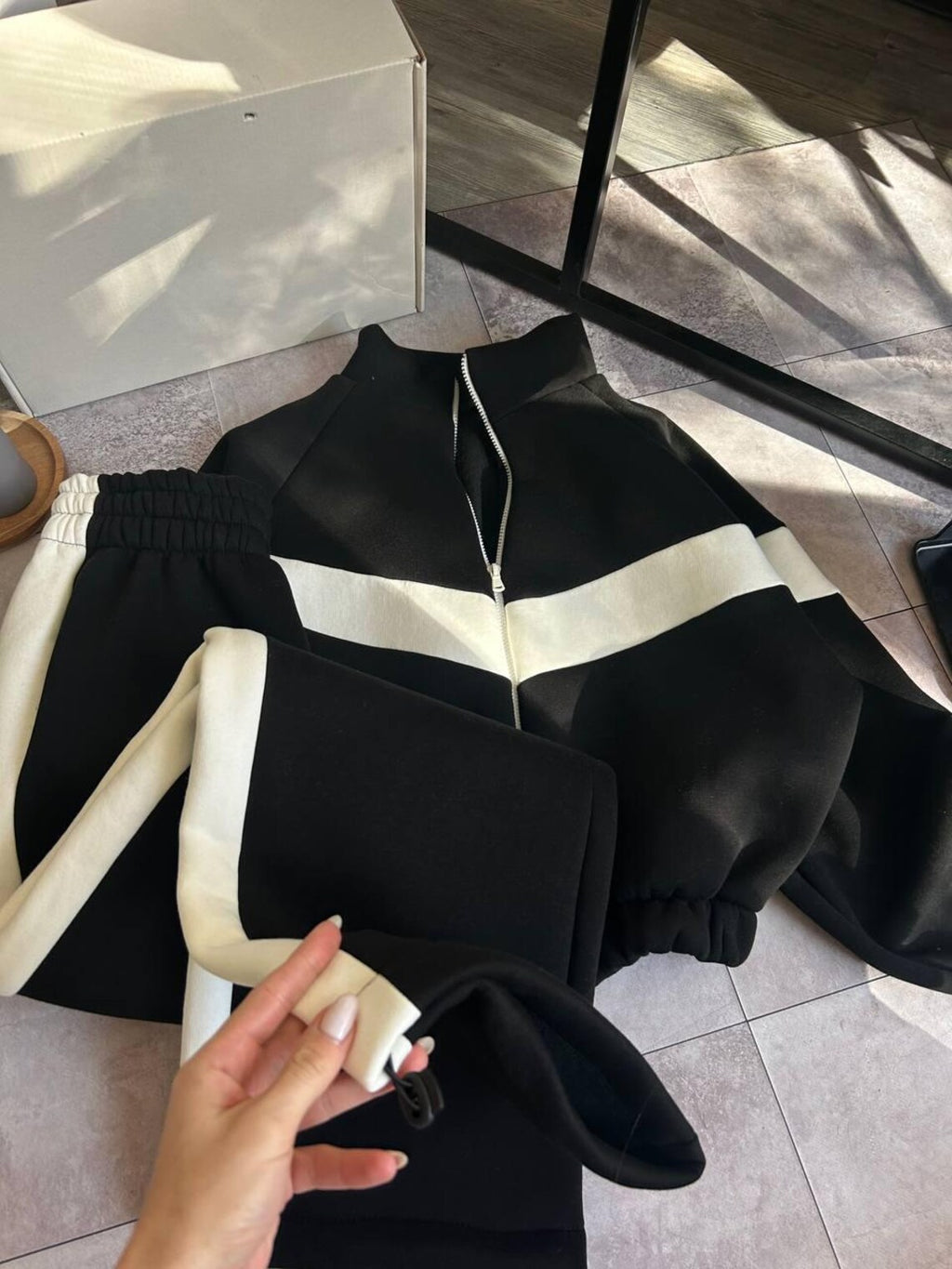 Womens Tracksuit Set with Contrast Panels, Fleece Two Piece Set, Zip Up Hoodie, Streetwear Tracksuit