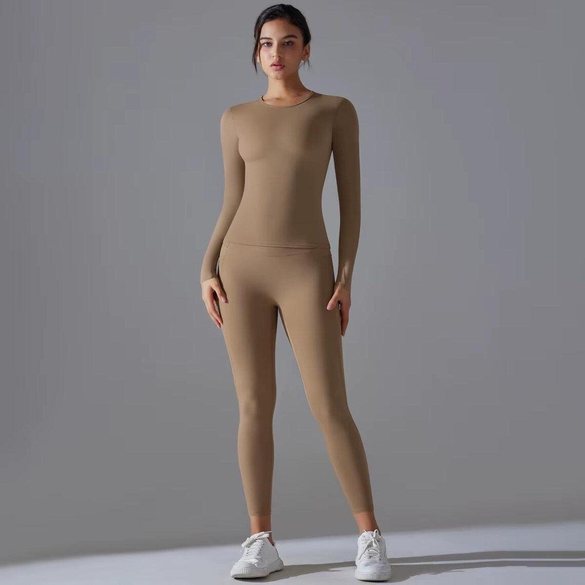 Seamless Yoga Set: High Waist Leggings with Pocket, Long Sleeve Crop Top