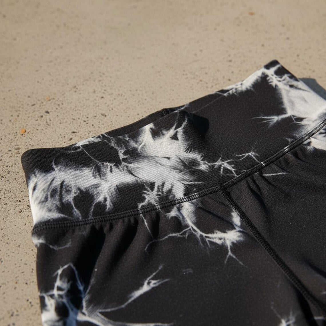 High Waisted Women's Athletic Shorts with Lightning Bolt Pattern for Comfort and Performance